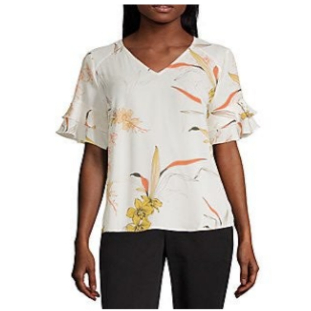 Worthington flutter bellsleeve floral blouse white